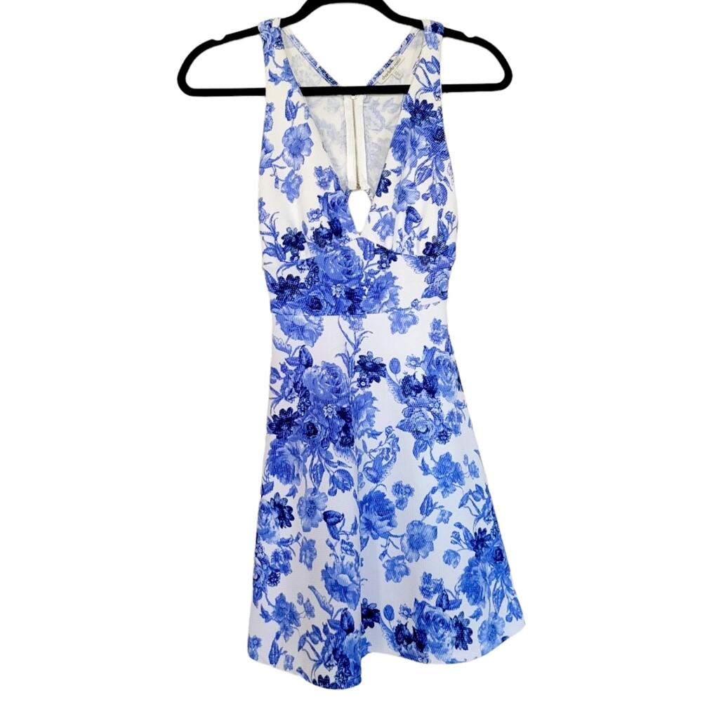 Charlotte Russe Sleeveless Floral Dress Blue White Size
